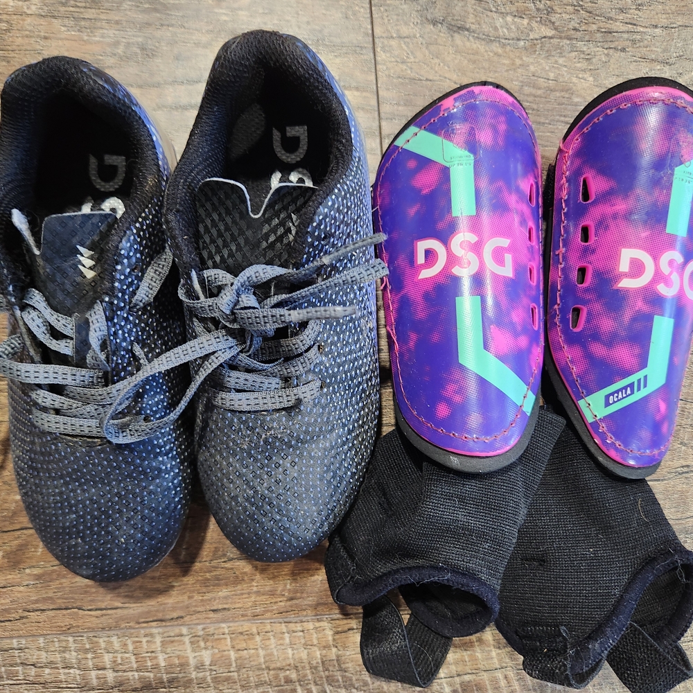 DSG Kids Black Sneakers with Purple Shin Guards